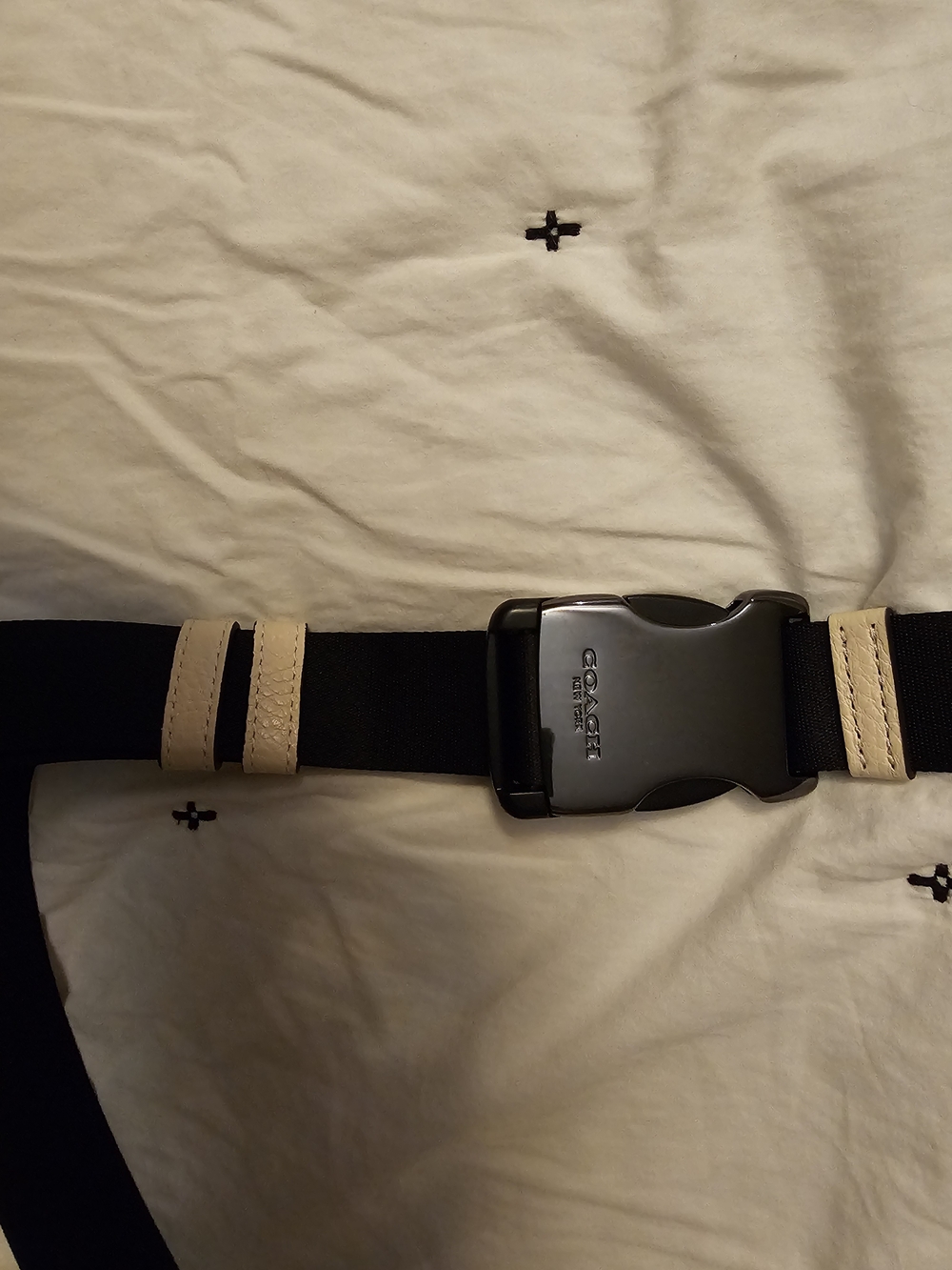 Coach Cream Leather Crossbody Belt Bag with Black Strap - Picture 5 of 5